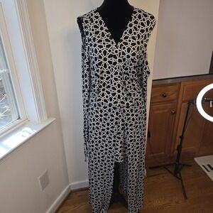 Ashley‎ Stewart Black & White Geometric Print Romper Long Overlay Size 22/24